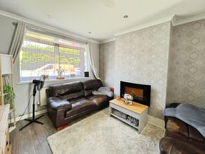 Lounge- click for photo gallery